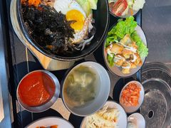 -欧巴炭烤肉오빠숯불구이(南京东路店)