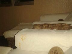 -臻江南影院式足道(雅安店)