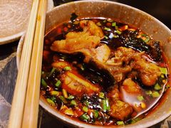 -肖肖酸萝卜鱼火锅(总店)