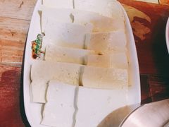 -麦比克欢乐火锅(东港黄海大市场店)