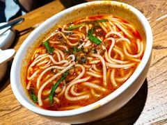 小锅米线-云海肴·汽锅鸡·云南代表菜(美罗城店)