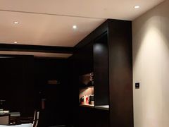 -深圳隐秀山居酒店