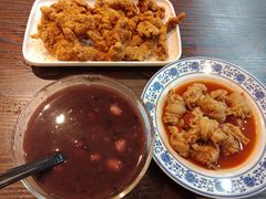 -爆炸头阿姨小四川正宗川味小吃(无任何分店)