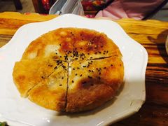 -小锅巴纳西餐厅