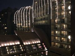 -三亚湾海居铂尔曼度假酒店