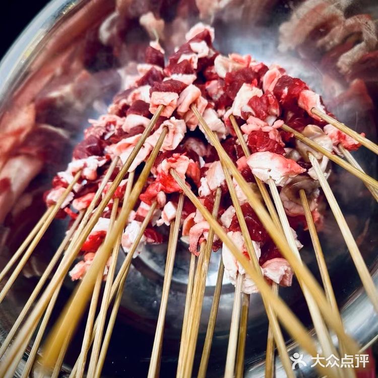 烟火中的肉香，无法抗拒[色]