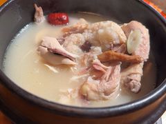 -长寿参鸡汤(朝韩风情街店)