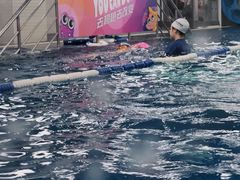 -蓝旗亲子游泳(范湖万达广场店)