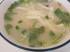 鸭汤米线-烤鸭肉夹馍鸭汤店