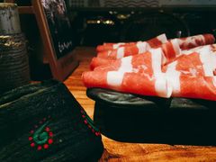 -老牌坊云南鱼豆花火锅(爱建店)