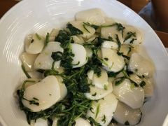 荠菜炒年糕-南小馆(迪士尼小镇店)