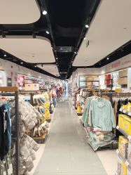 -爱婴室(上海百联中环店)