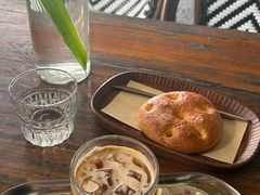 -喜洲吧·江畔老船厂·庭院餐厅(喜临院店)