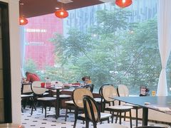 -红东阁东北菜烤肉酒馆(CROSS万象汇店)