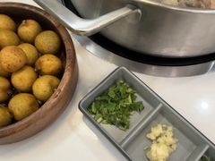 -喃喃椰·糟粕醋·椰子鸡火锅(七堡花园店)