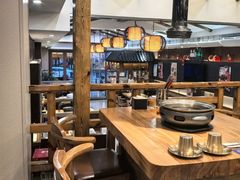 -青瓦餐厅·生鱼片·韩园烤肉(西塔店)