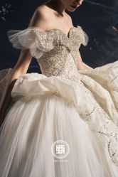 -Renee芮亦婚纱