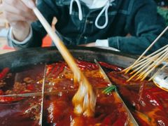 -正贰捌经重庆老火锅(建设路店)