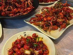 -巴厘龙虾·榜首油焖大虾(音乐学院·沿江酒馆店)