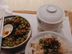 -老乡鸡(上海白玉兰广场店)