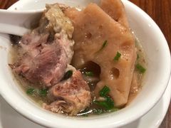 -董厨煨汤馆(车站路店)