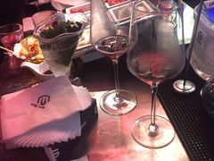 -Club Queen皇后酒吧