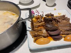 -煲王粤菜餐厅(中侨中心店)