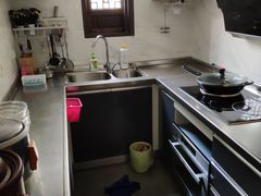 -小草屋轰趴馆别墅派对新场团建家庭聚会