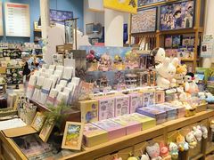 -猫的天空之城概念书店(杭州南宋御街店)