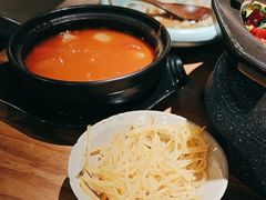 -九锅一堂酸菜鱼(新南凯德直营店)
