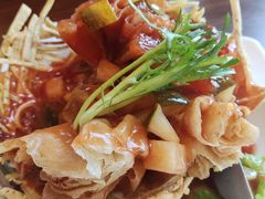 雀巢筑顶-莲华素食府