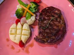 -SISTERS BAR RESTAURANT川意酒馆(嘉善老市H楼店)