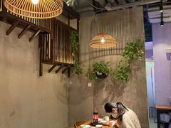 -炉小二铜锅牛蛙•川湘菜(三里屯店)