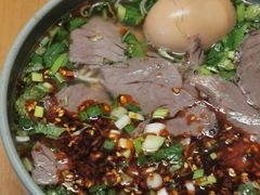 -臻老板牛肉面(光华路SOHO店)