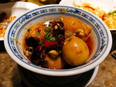 -沪小二炭火蛙锅(淮海中路美食不夜城店)