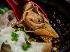 红油抄手-青石桥老瓦房肥肠粉总店(青石桥总店)