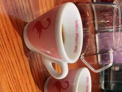 -Be Lived Cafe比例咖啡(摩天轮店)
