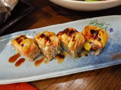 三文鱼焦糖卷-小山日本料理(电子大厦店)