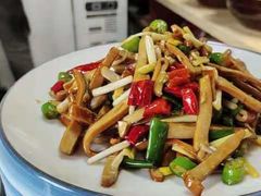 炒香干-青年路烩面馆(绿地世纪城店)