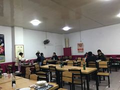 大堂-清真·白家牛肉罩火烧老店(育才街店)