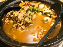 -Hi Joopo Hot Pot 吉阿婆麻辣烫