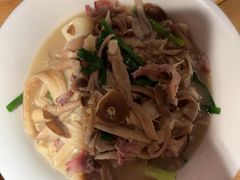 -湘阁里辣(南岭购物广场店)