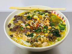 -文山荷鲜居(翠湖店)