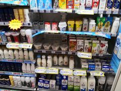 零售区-全家便利店(广灵一路店)