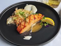 香扒三文鱼-Kathleen's Waitan 凯圣琳江景西餐厅(外滩店)