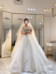 -GRACE KELLY婚纱与礼服(北京店)