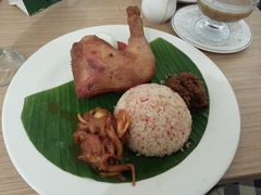 -关夫人餐厅(阳光广场店)