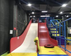 -蹦贝运动中心·蹦床·攀岩·闯关(龙岗店)