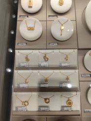 -周大福CHOW TAI FOOK(浦东八佰伴店)