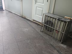 -证大大拇指广场(芳甸路店)